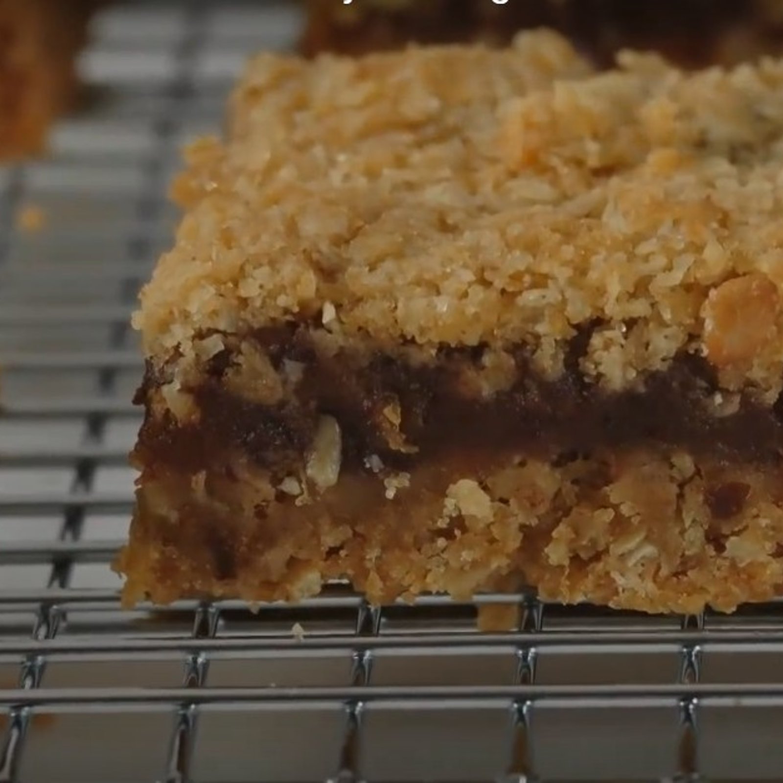 Carrés aux dattes aussi bons que ceux de votre grand-maman