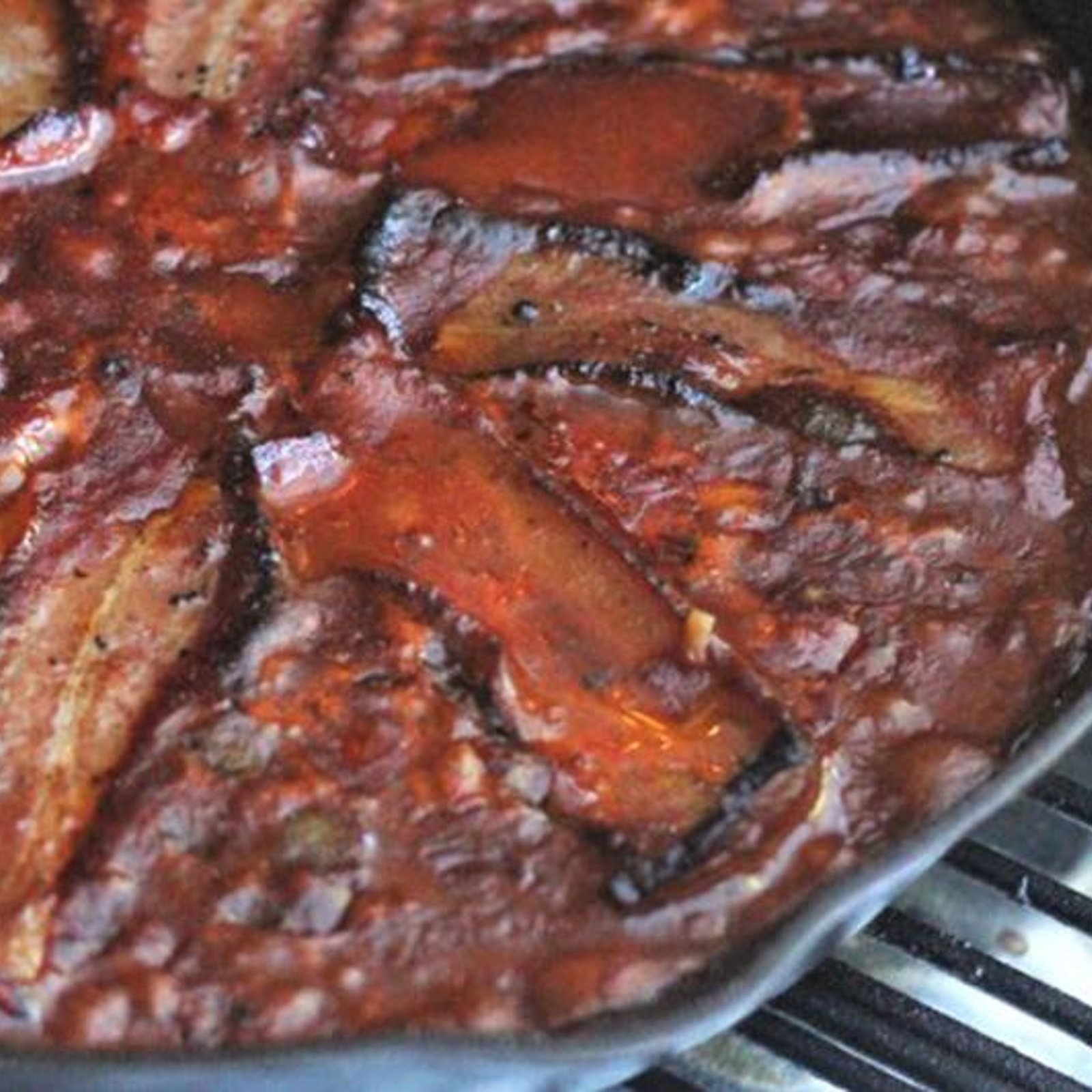 Recette estivale de fèves au lard à la sauce barbecue