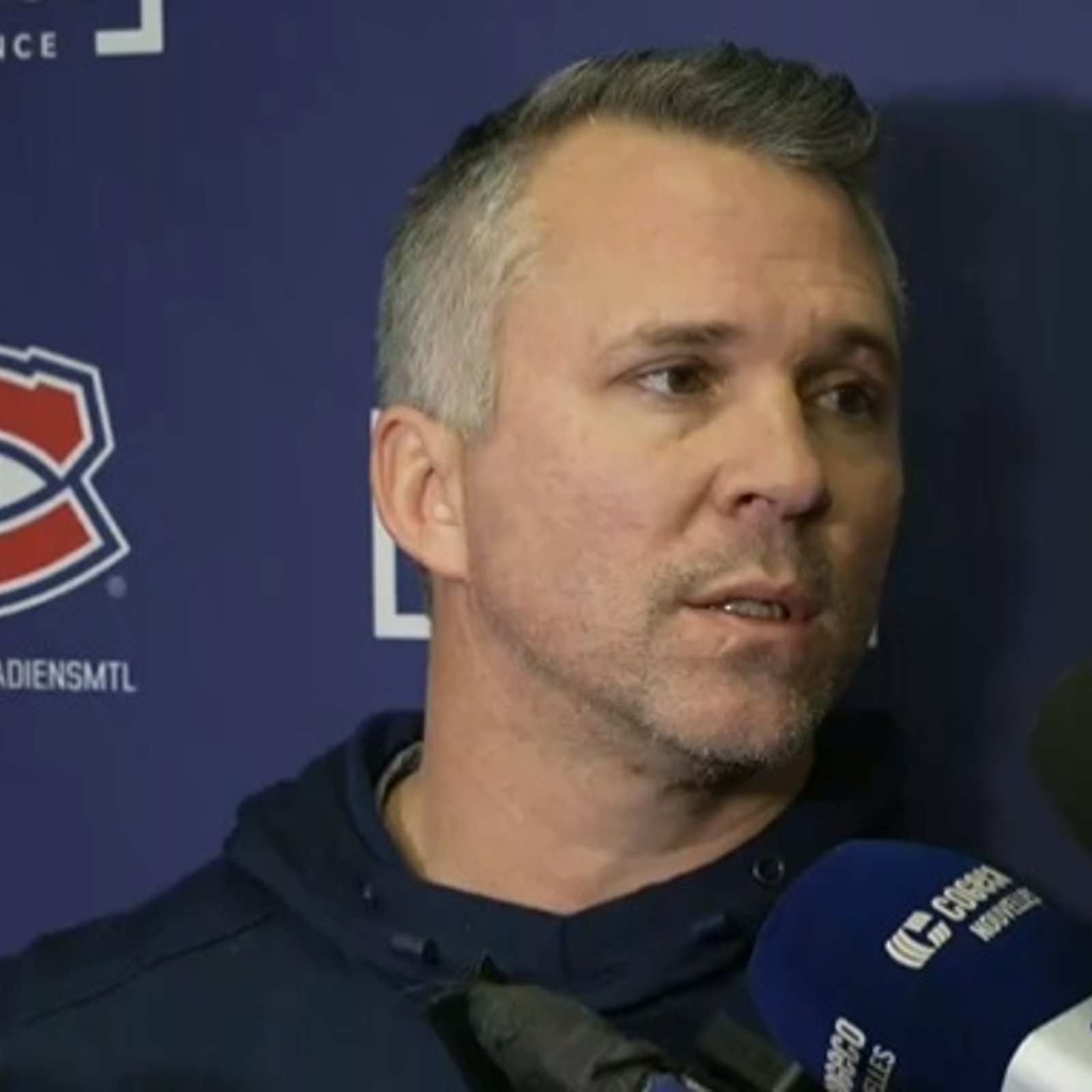 Martin St. Louis donne une mise à jour sur Patrik Laine et annonce un changement à son alignement