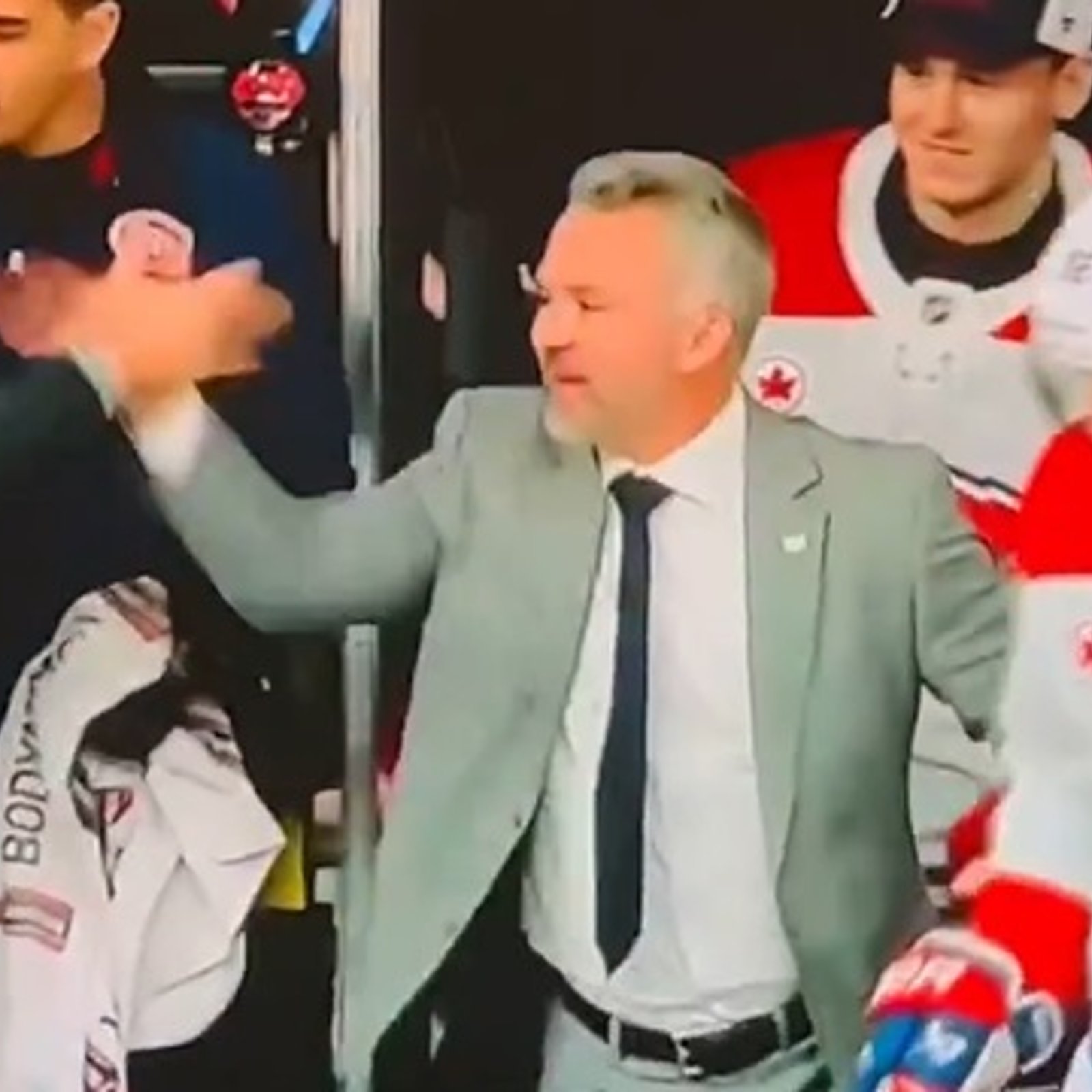 La réaction de Martin St. Louis après la victoire du Canadien en dit long