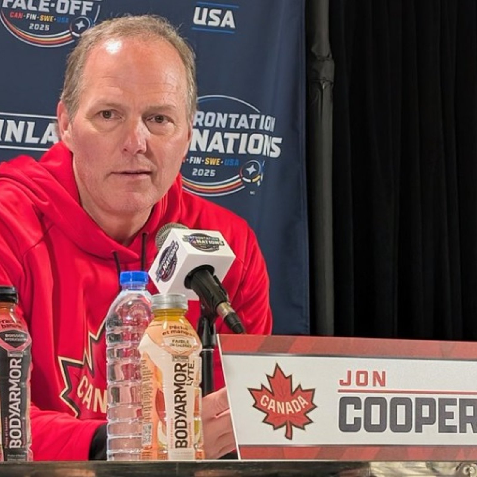 4 NATIONS: Jon Cooper apporte deux changements à son alignement pour le match de ce soir