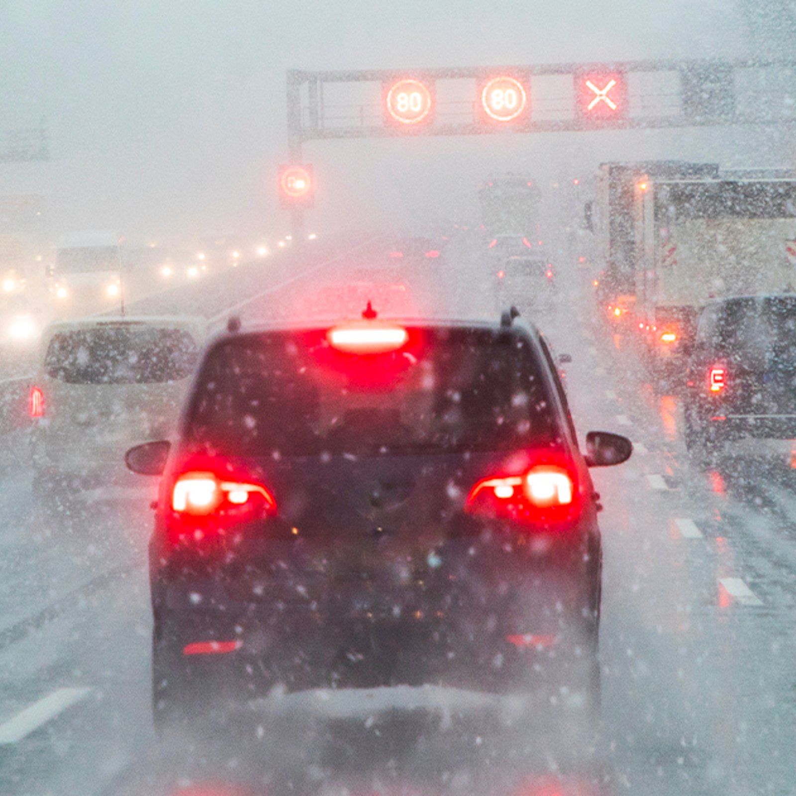 Avertissements de vent et de bourrasques de neige pour de nombreux secteurs du Québec