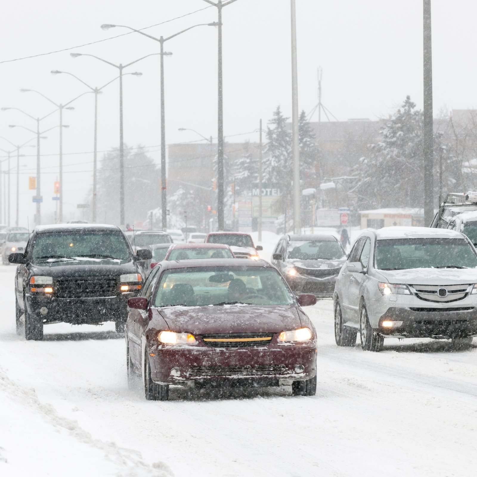 Transports Québec lance un important message aux Québécois qui conduisent dans la neige.