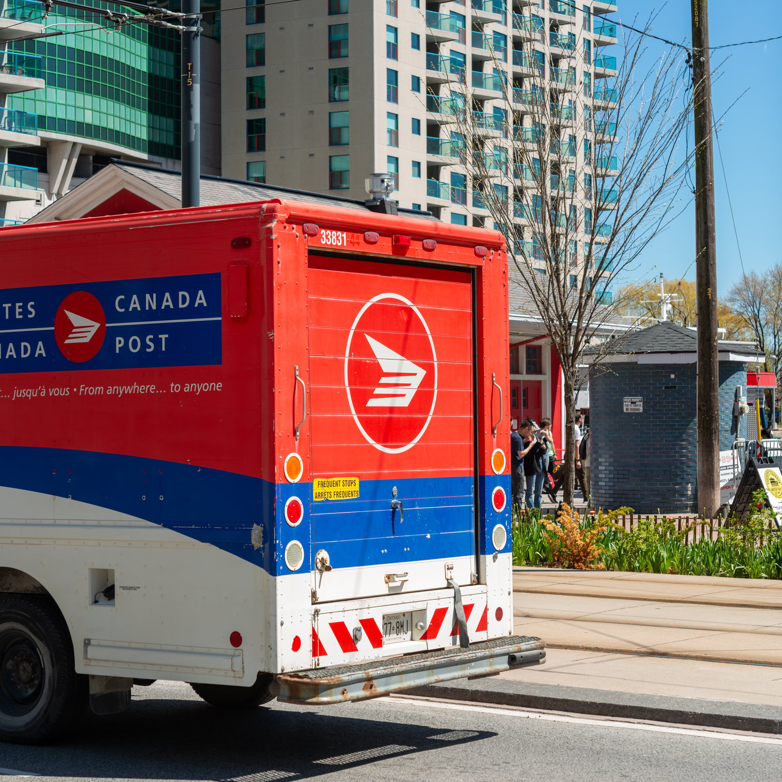 Grève de Postes Canada: Québec va poursuivre la distribution de chèques jusqu'au 3 janvier.