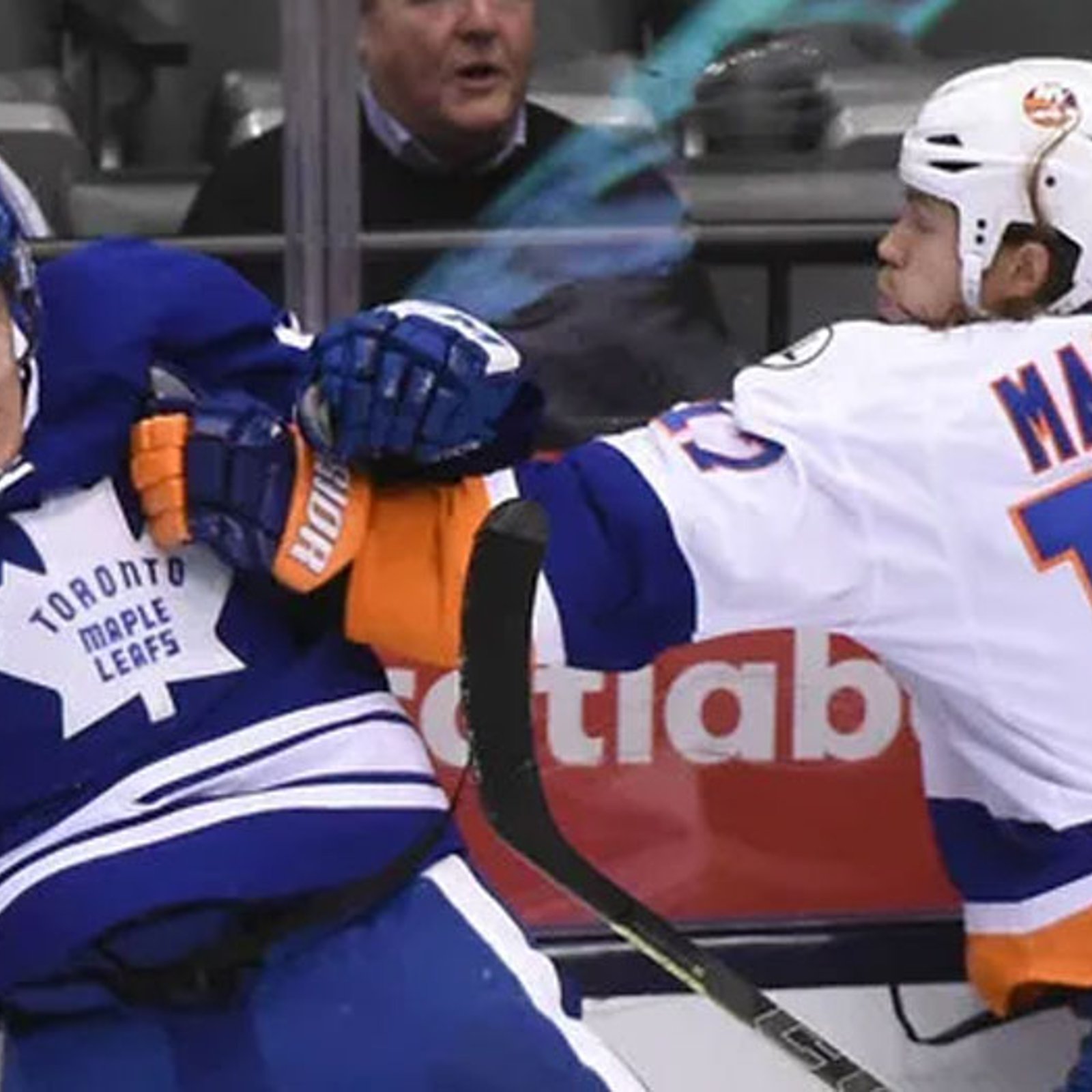 Matt Martin returns to old team on a tryout (PTO) contract