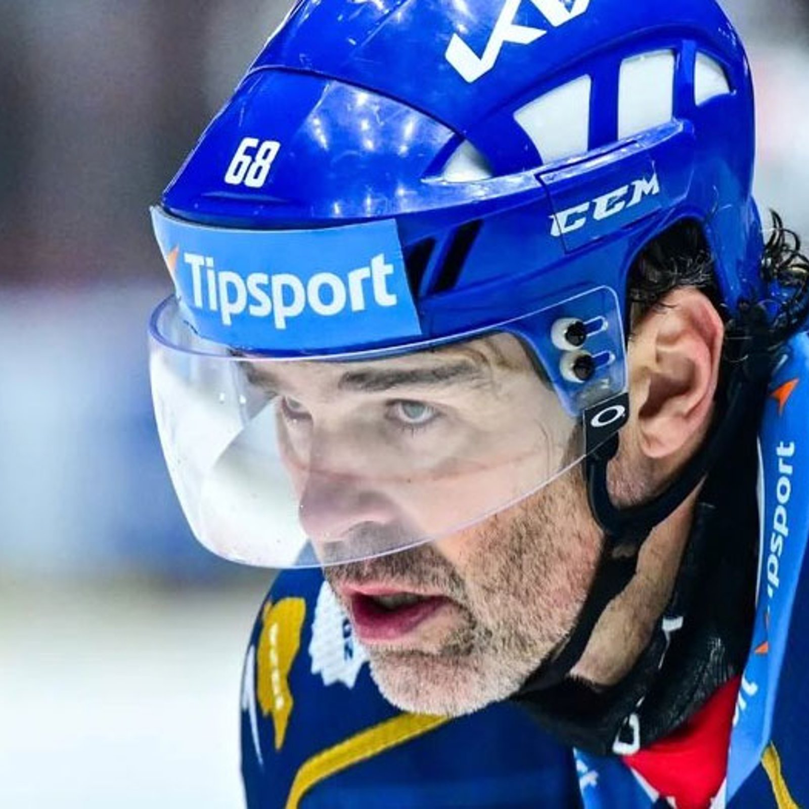 52 year old Jaromir Jagr dazzles in final season opening game