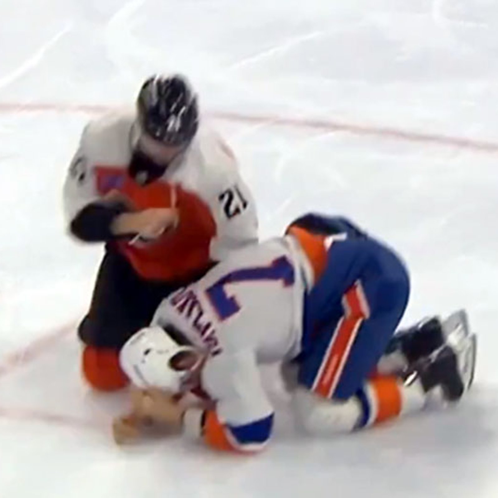 Laughton lays the smack down on Tsyplakov, gets revenge for injuring Poehling