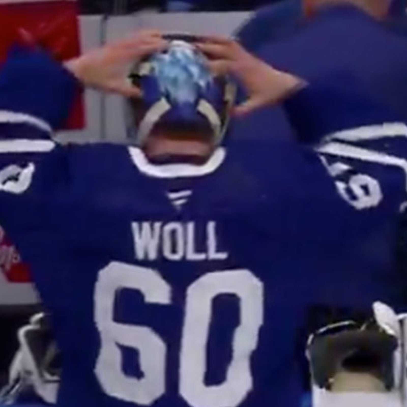 Shocking development with goalie Anthony Stolarz halfway through Game 1