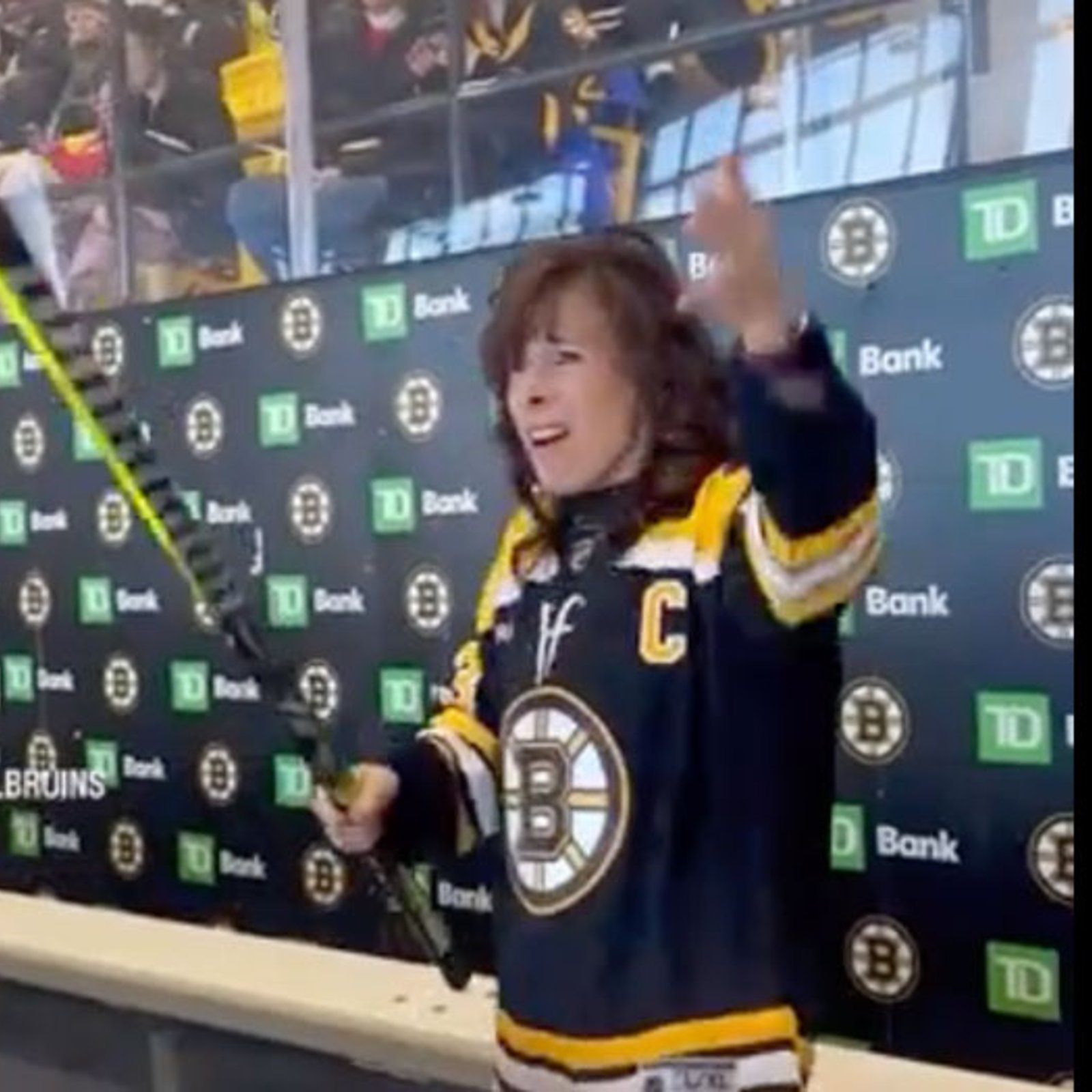 Brad Marchand's Mom does perfect impression of her son on Bruins' Moms Trip