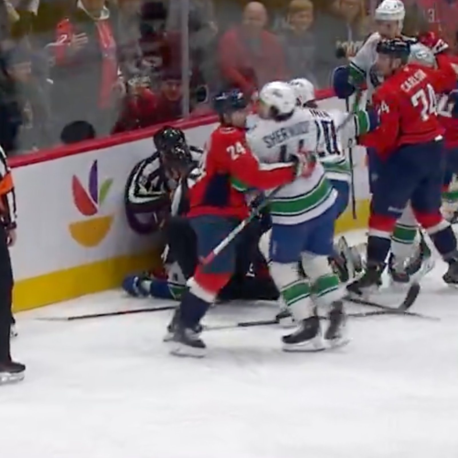 Crazy brawl between Canucks and Capitals results in multiple penalties!