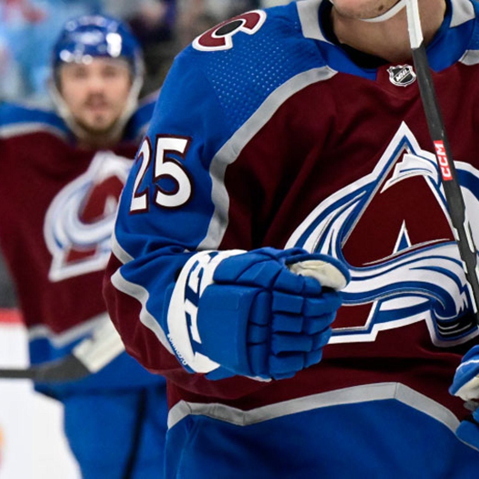 Avalanche sign 4th liner to a six year contract