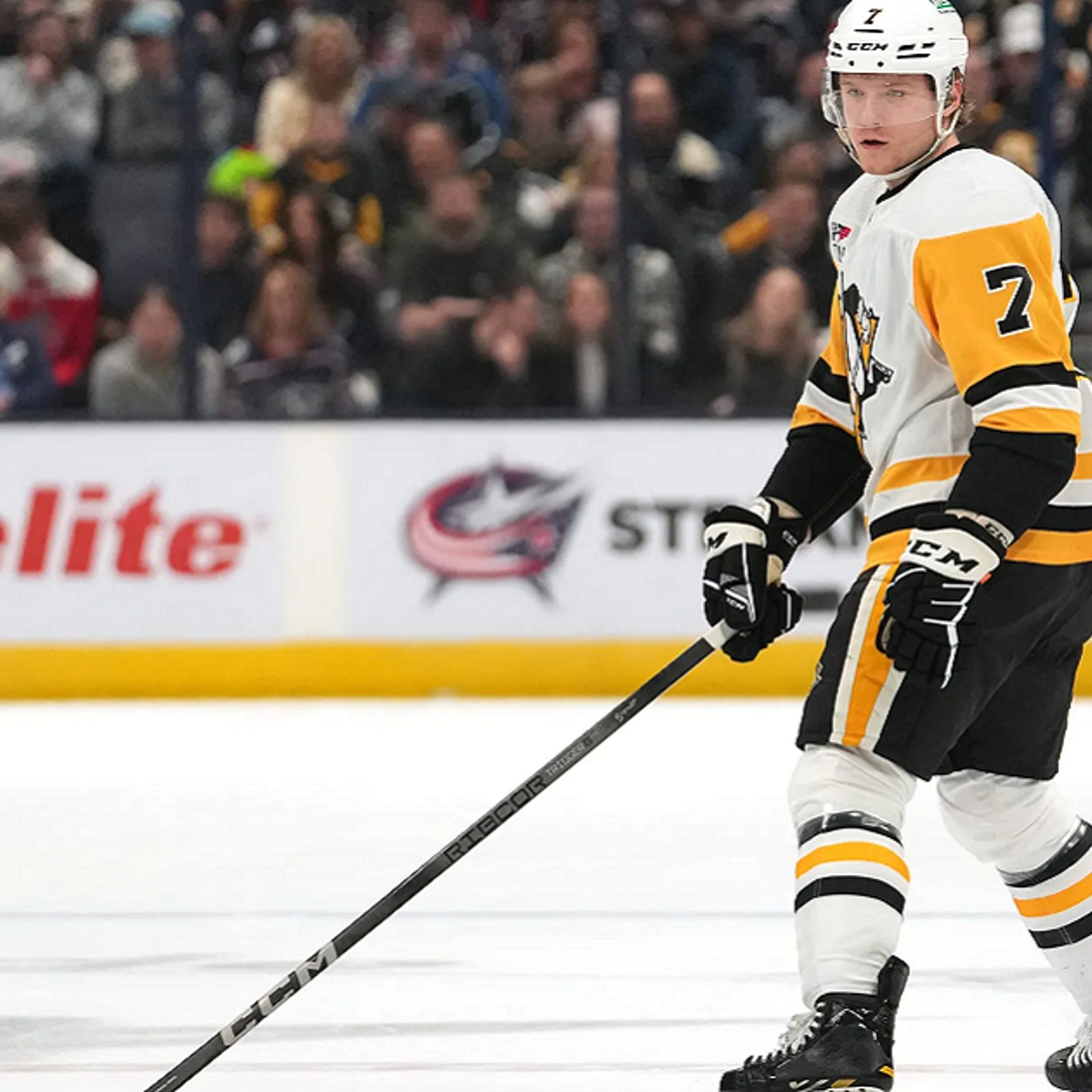 Avalanche steal defenseman from the Penguins on Saturday.