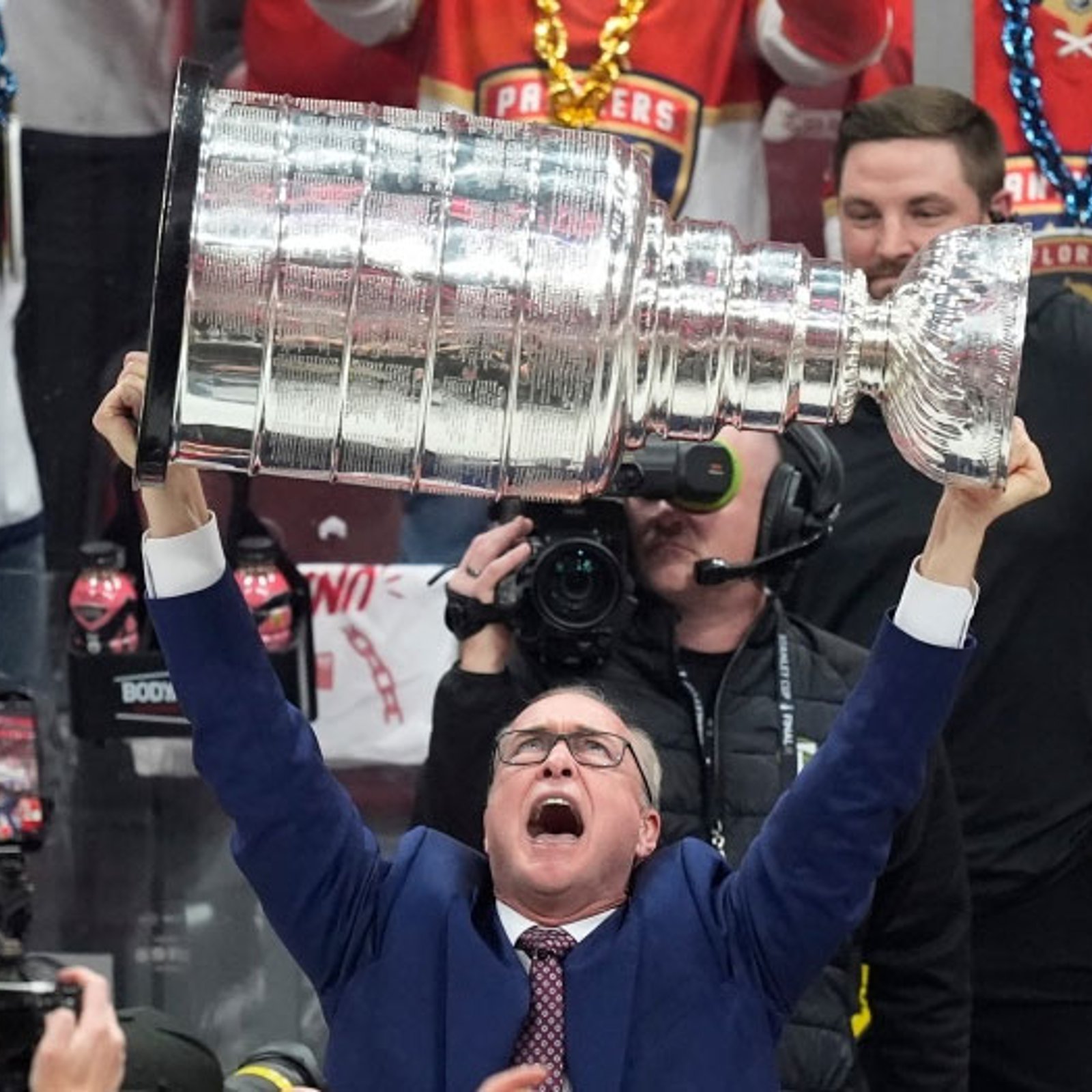 Panthers sign head coach Paul Maurice to a multi-year contract extension