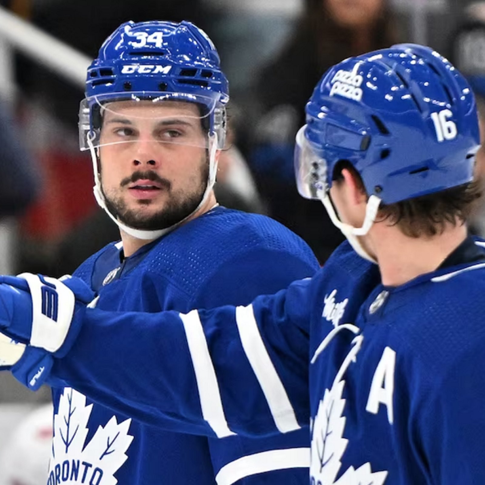 Leafs shuffle lineup with Auston Matthews out due to injury.