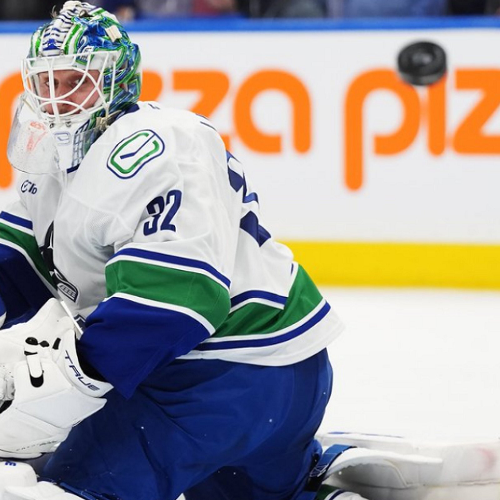 Maple Leafs booed out of their own building as Canucks make history.