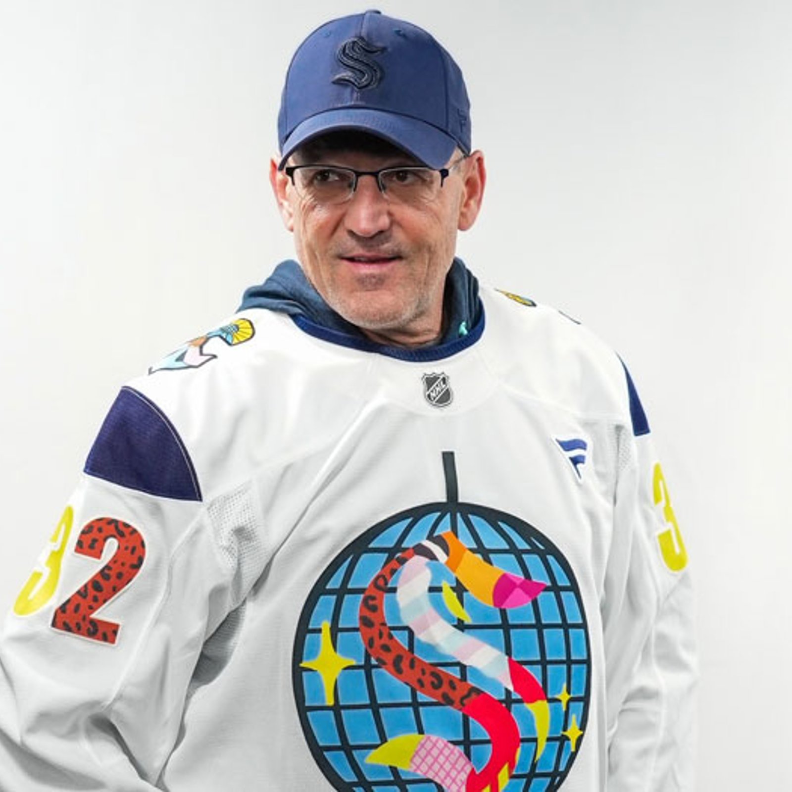 Dan Bylsma fires backs at fans who critcize Kraken's Pride night and LGBTQ+ jerseys