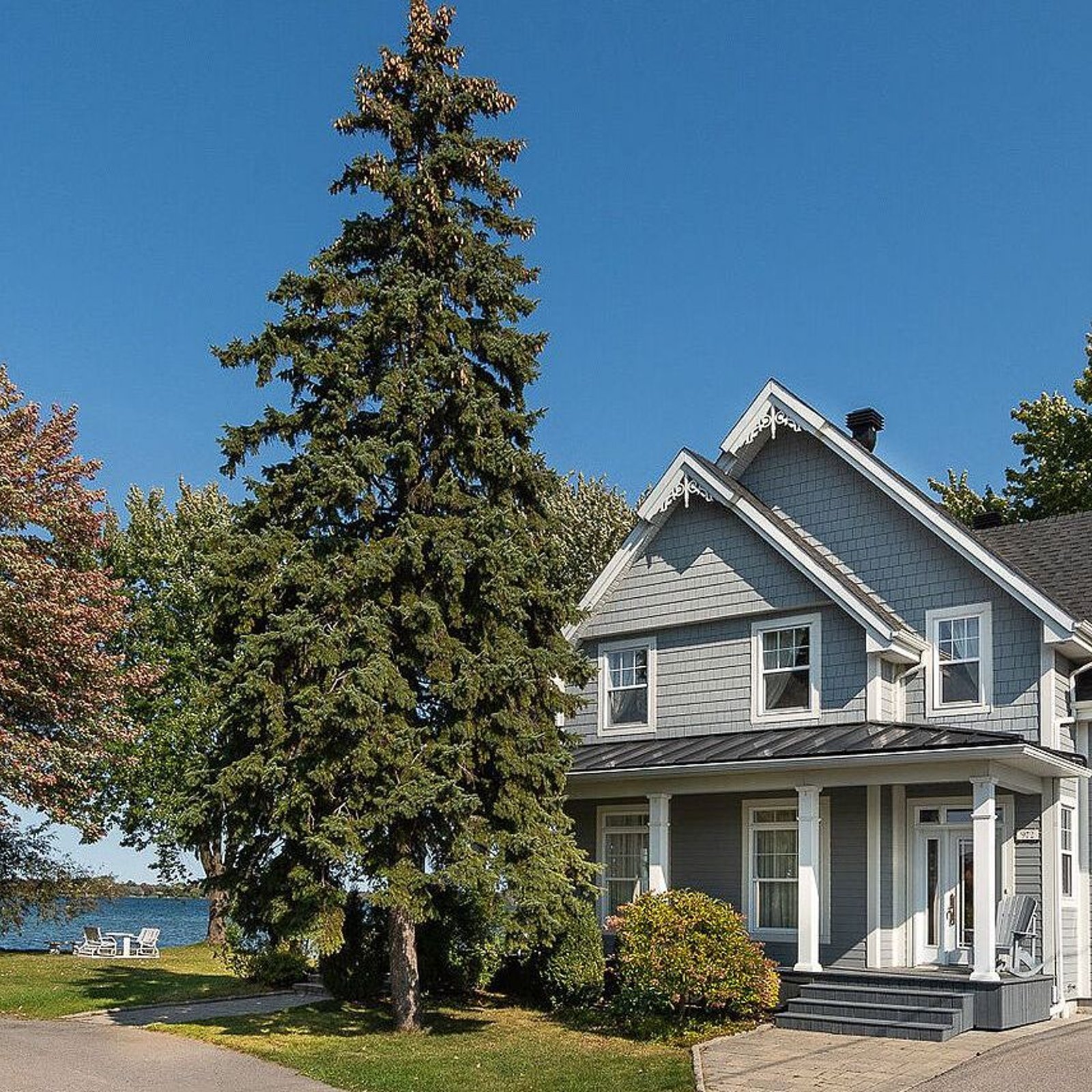 Coup de cœur pour ce somptueux cottage au bord de l'eau