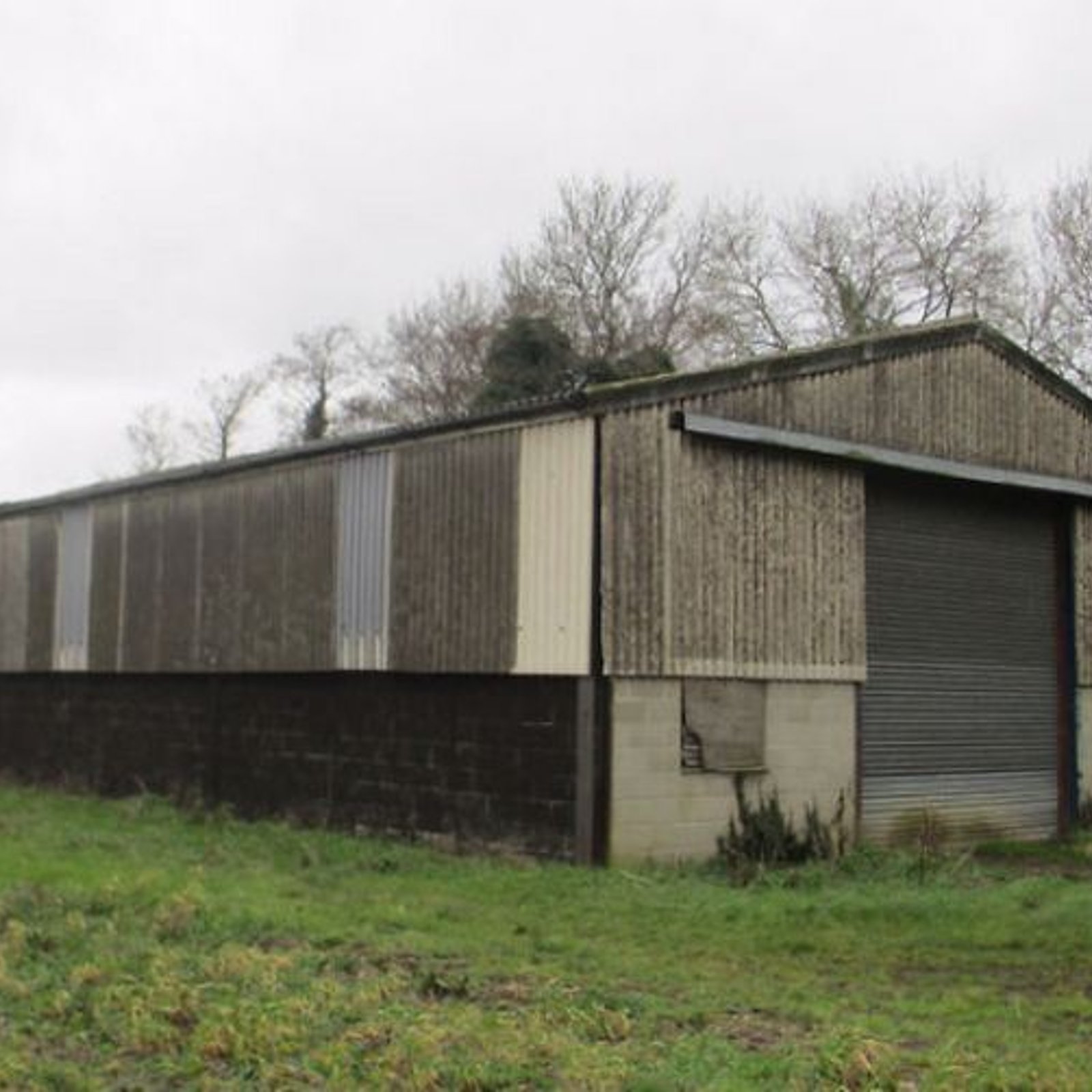 On demande maintenant plus d’un million de dollars pour l’achat de ce vieux hangar agricole