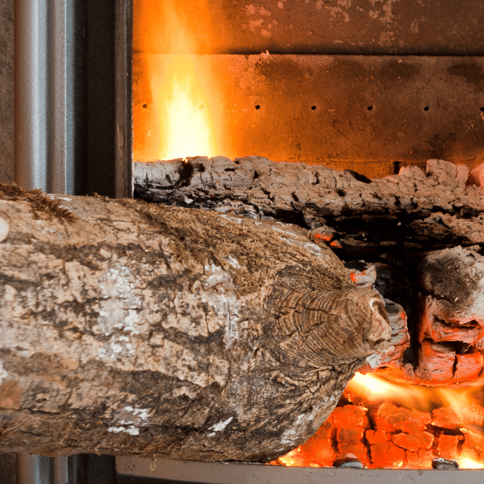 Des interdictions de chauffage au bois à venir cet hiver.