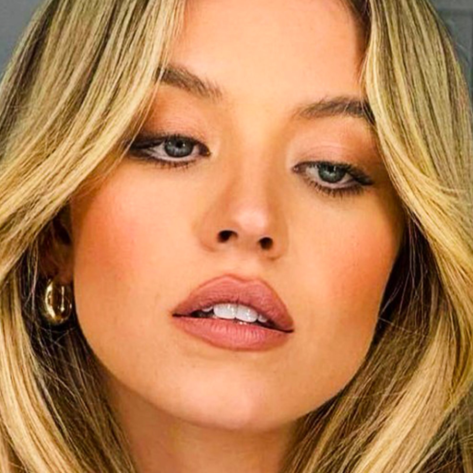 10 photos croustillantes de Sydney Sweeney, la nouvelle coqueluche d'Hollywood