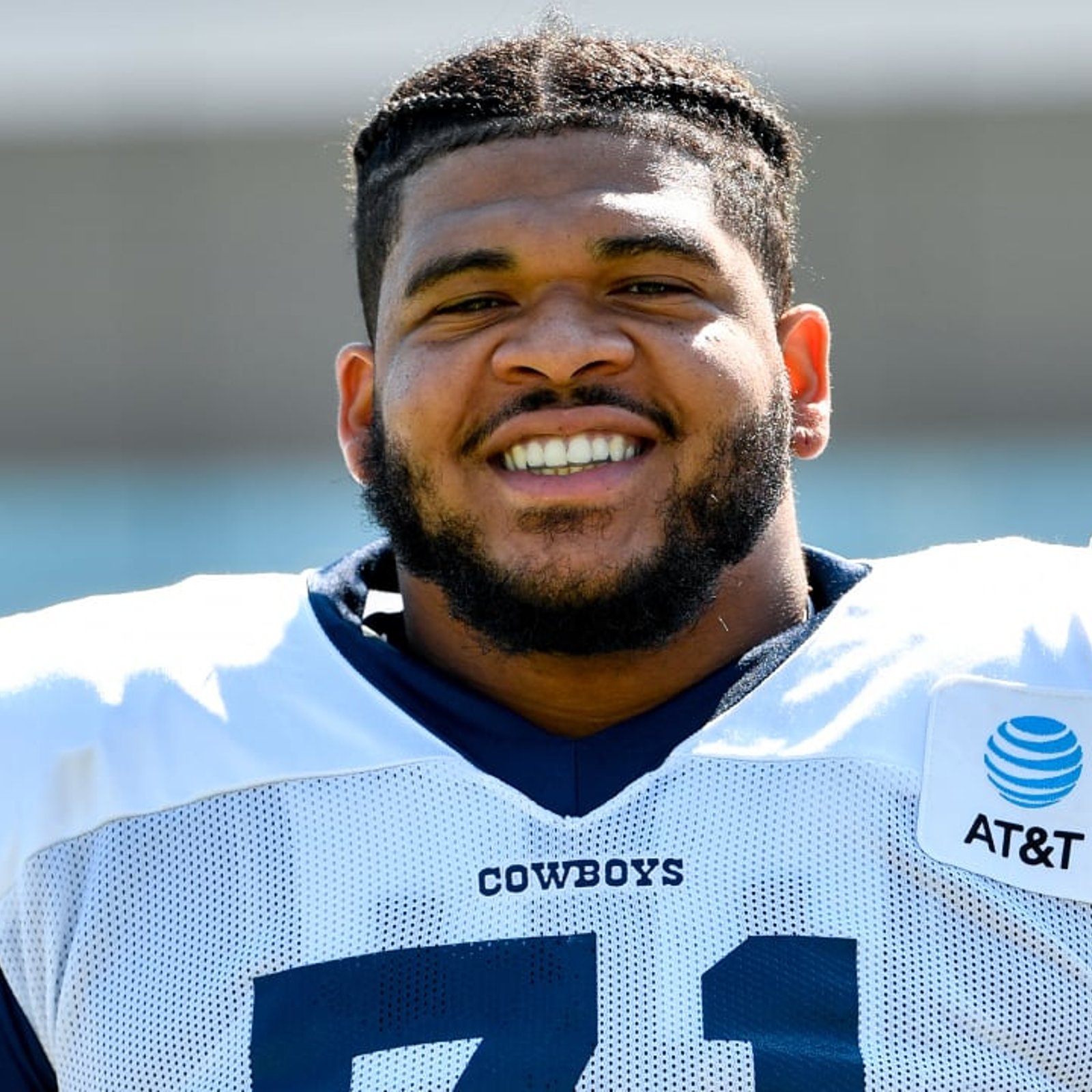 La'el Collins returning to the Cowboys! 