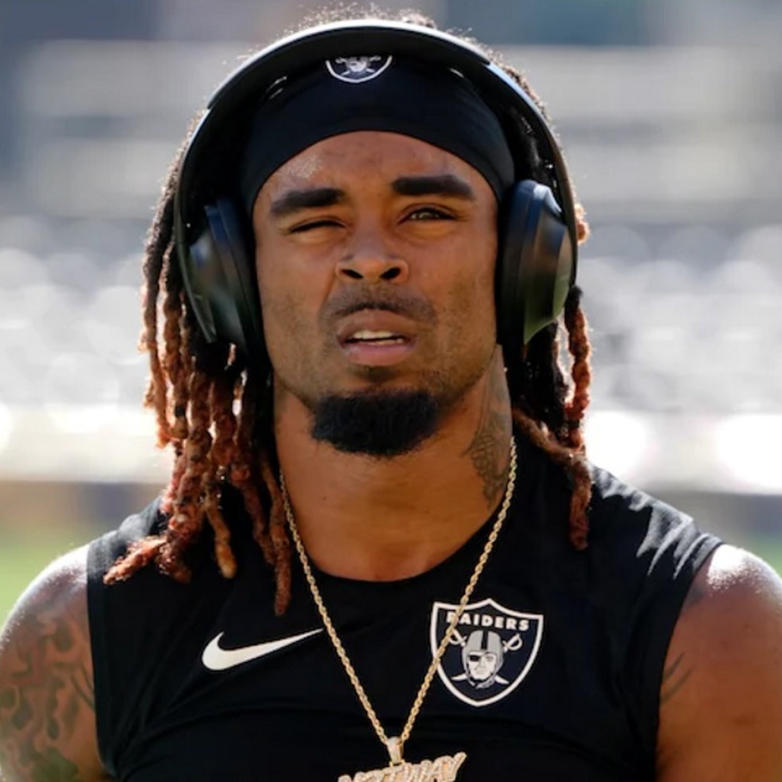 Chiefs cut Damon Arnette one day before the AFC Championship following arrest.