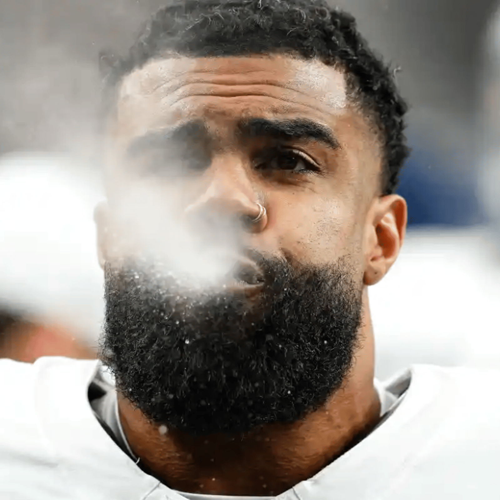 Ezekiel Elliott calls out his haters after Pats win 