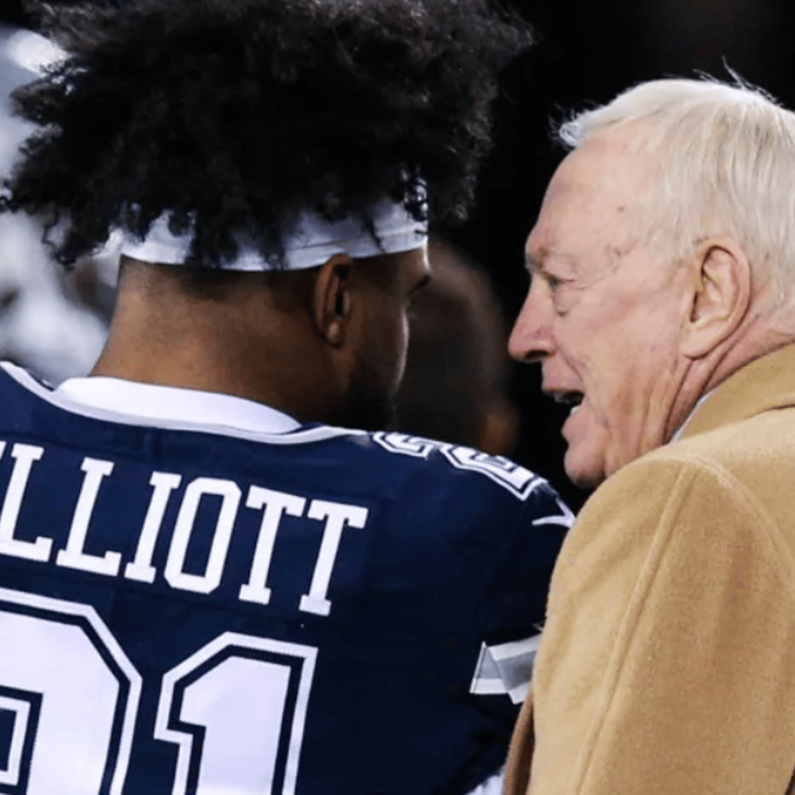 Jerry Jones leaves door open for Ezekiel Elliott! 