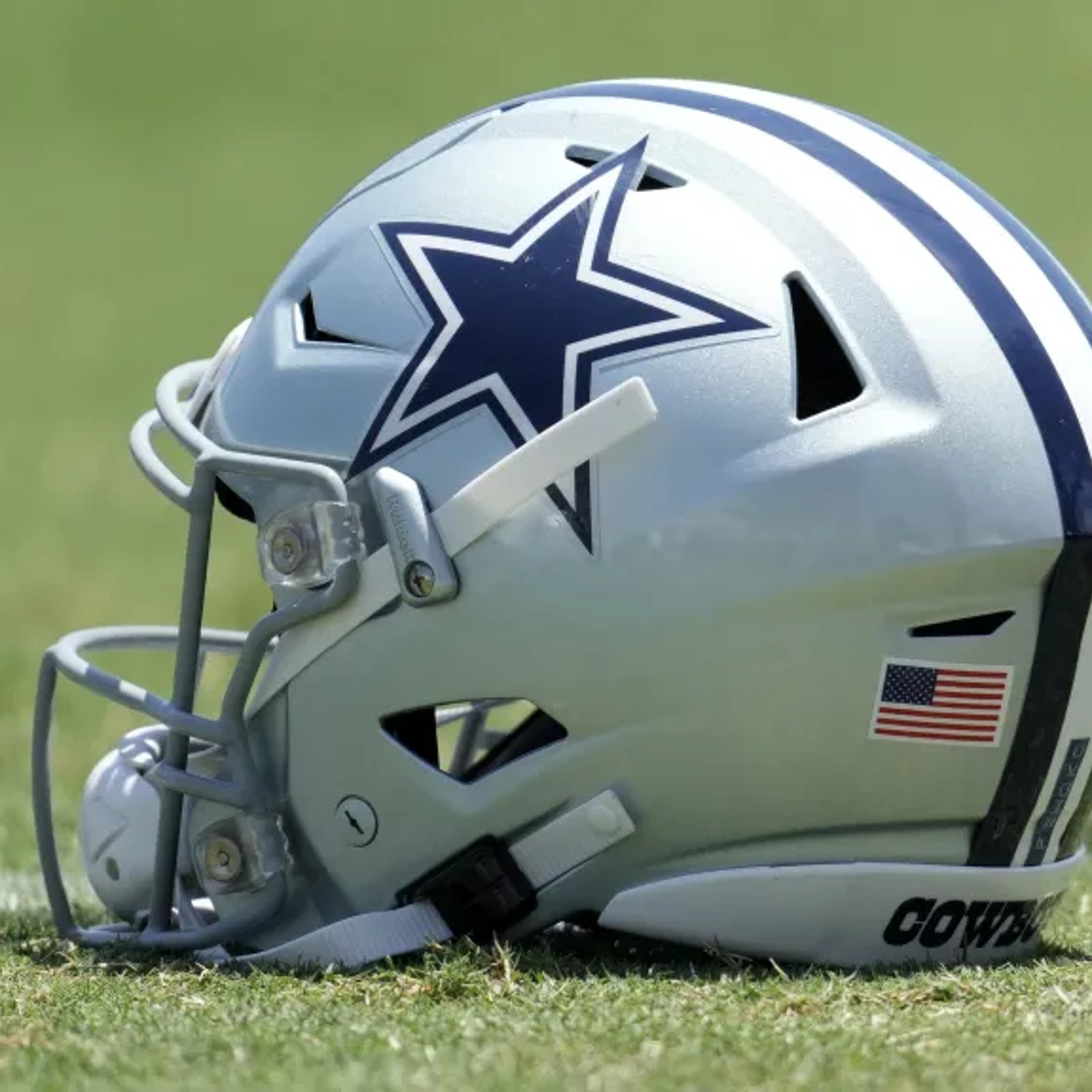 Cowboys release veteran wide receiver 