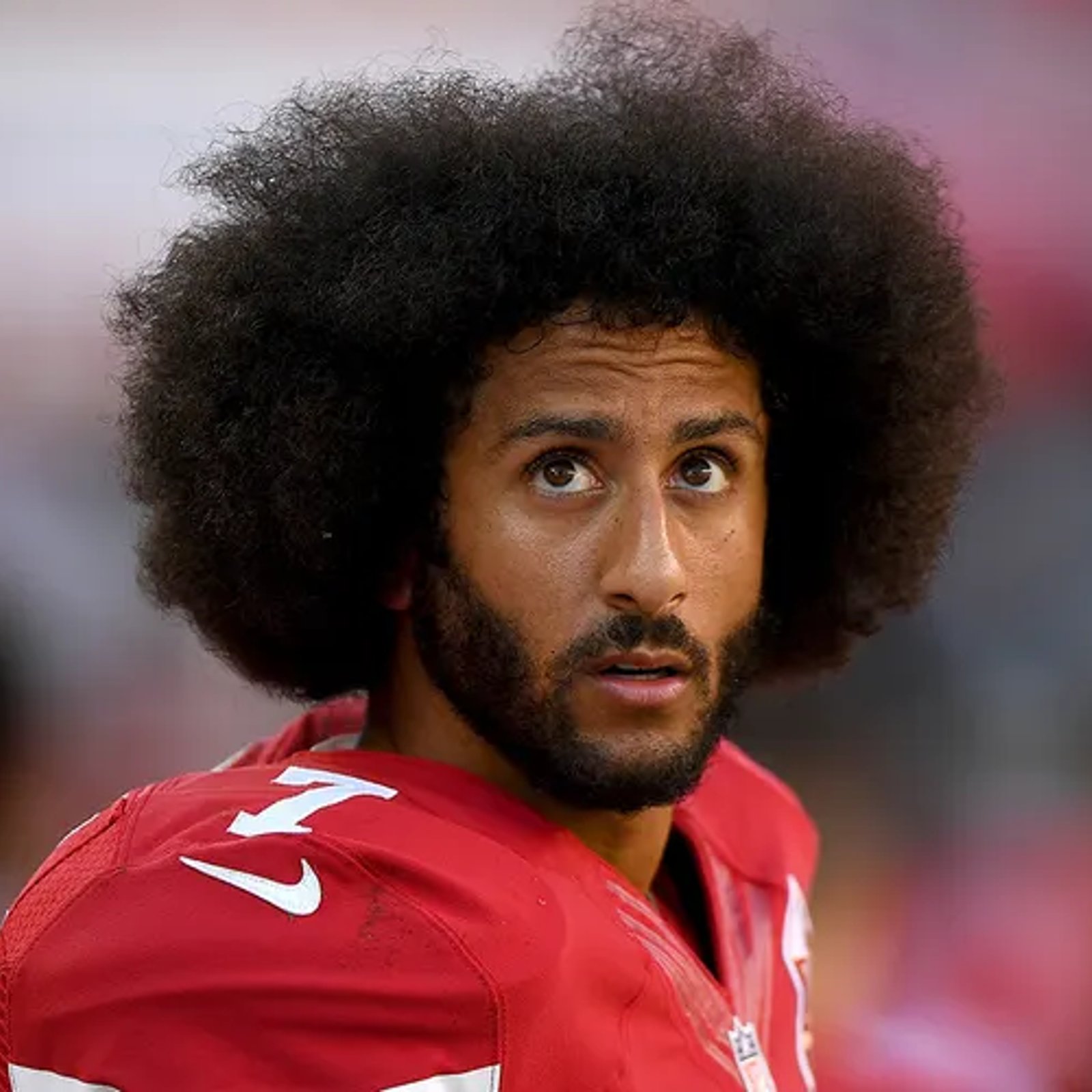 Colin Kaepernick begs the Jets to sign him 