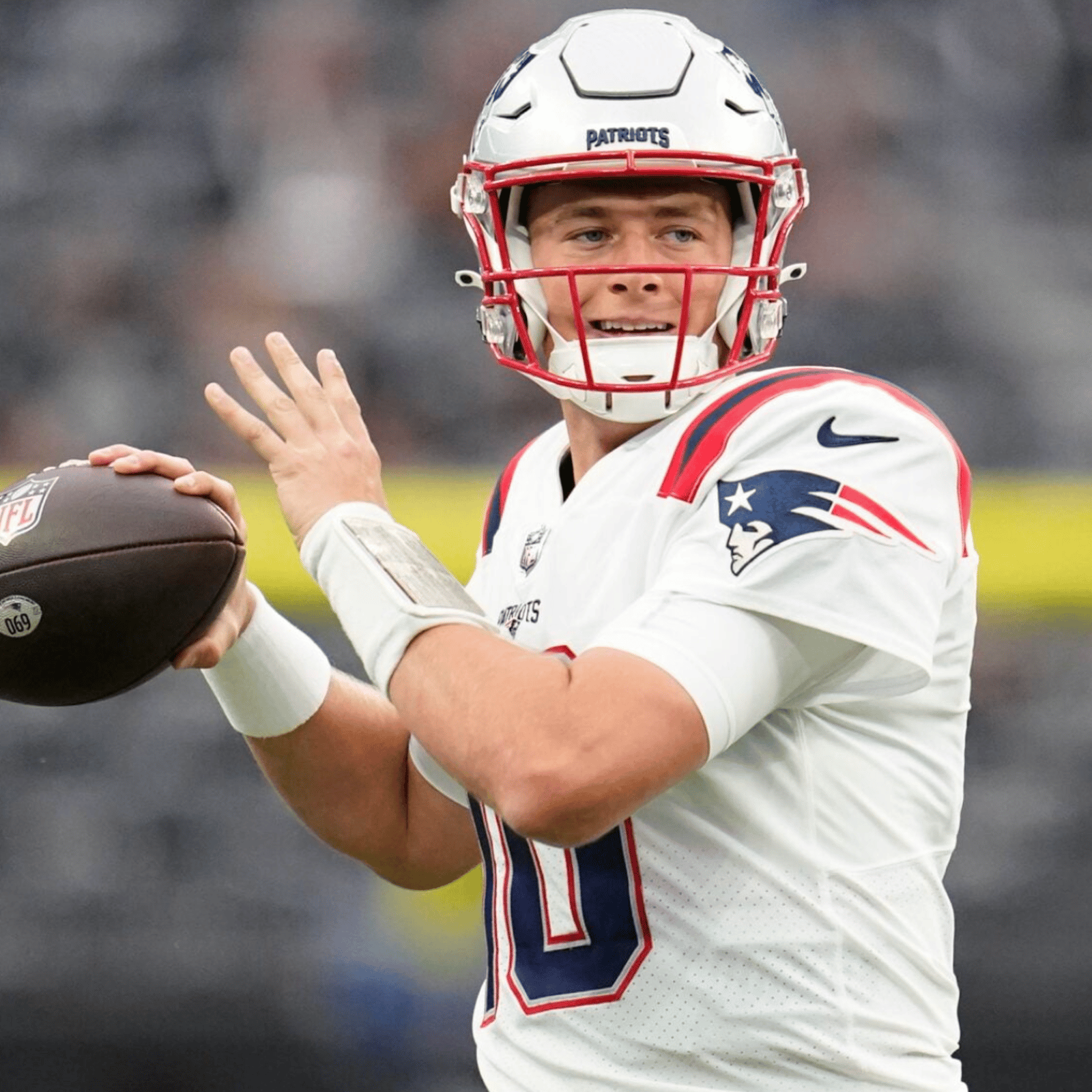 Patriots announce critical update on health of Mac Jones 