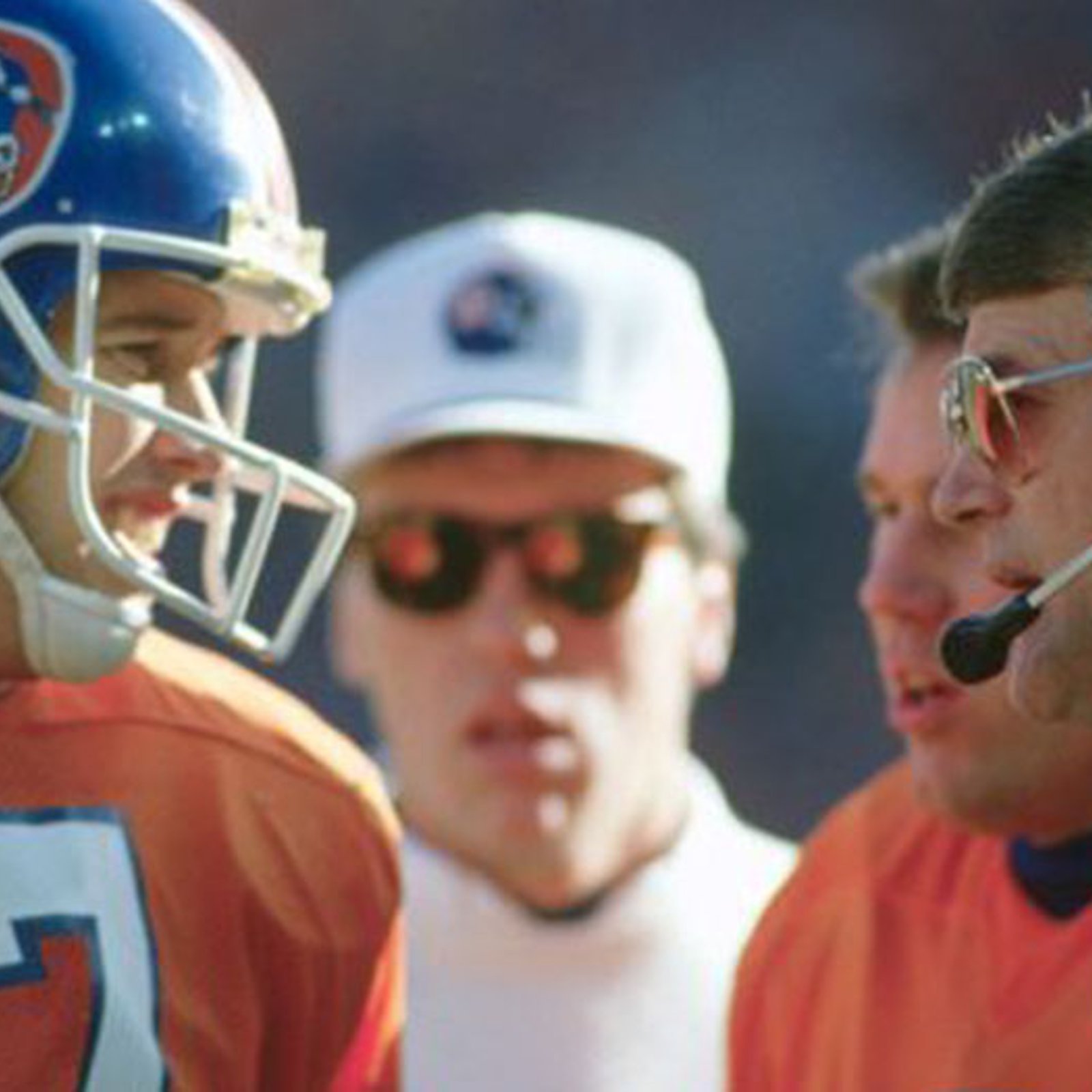 Denver Broncos, John Elway react to death of Dan Reeves 