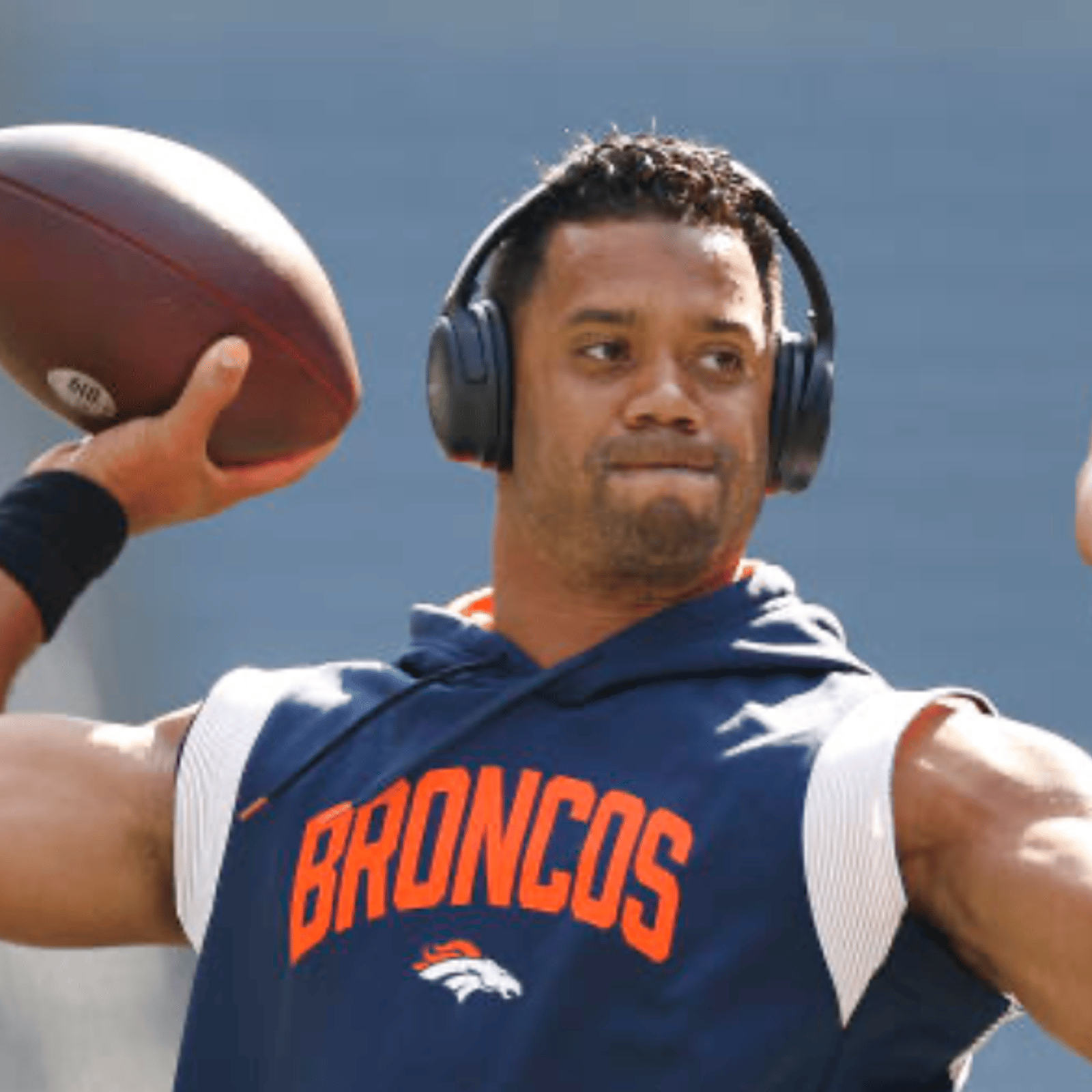 Report: Steelers are favorites to land Russell Wilson! 