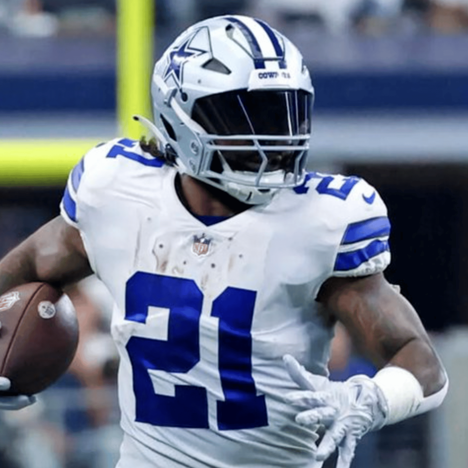 Ezekiel Elliott has signed a new contract 