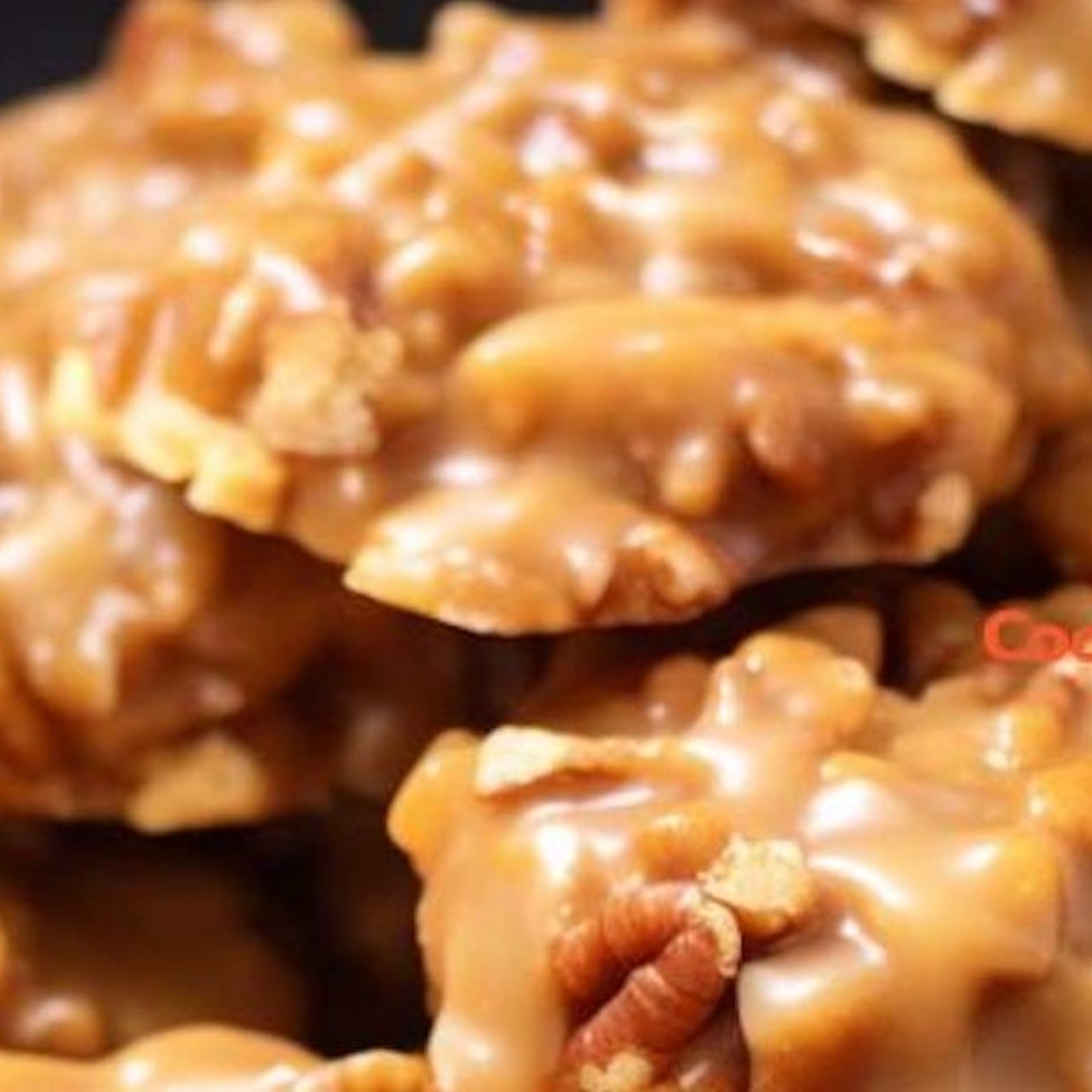 Merveilleux biscuits à la pacane et à la noix de coco sans cuisson