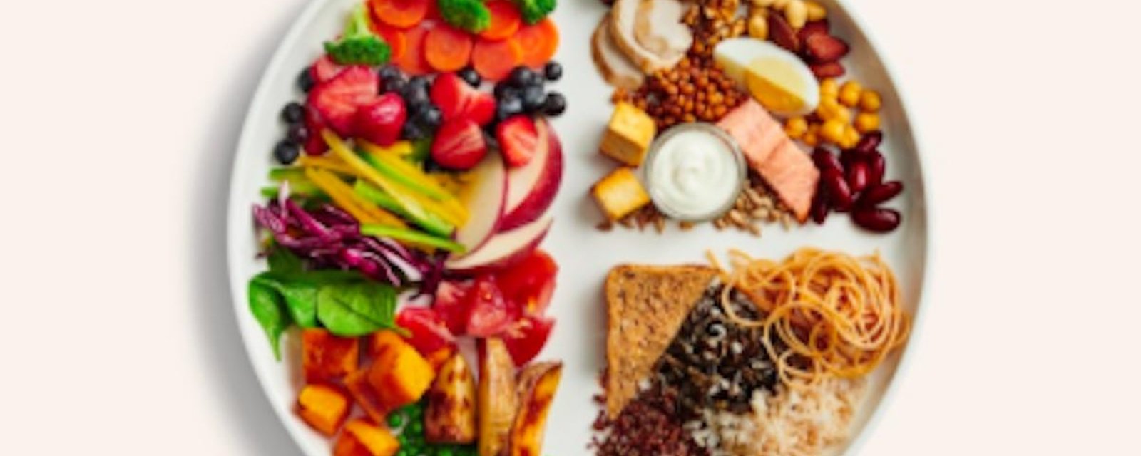 Le nouveau Guide alimentaire canadien recommande de manger plus de végétaux et moins de viande