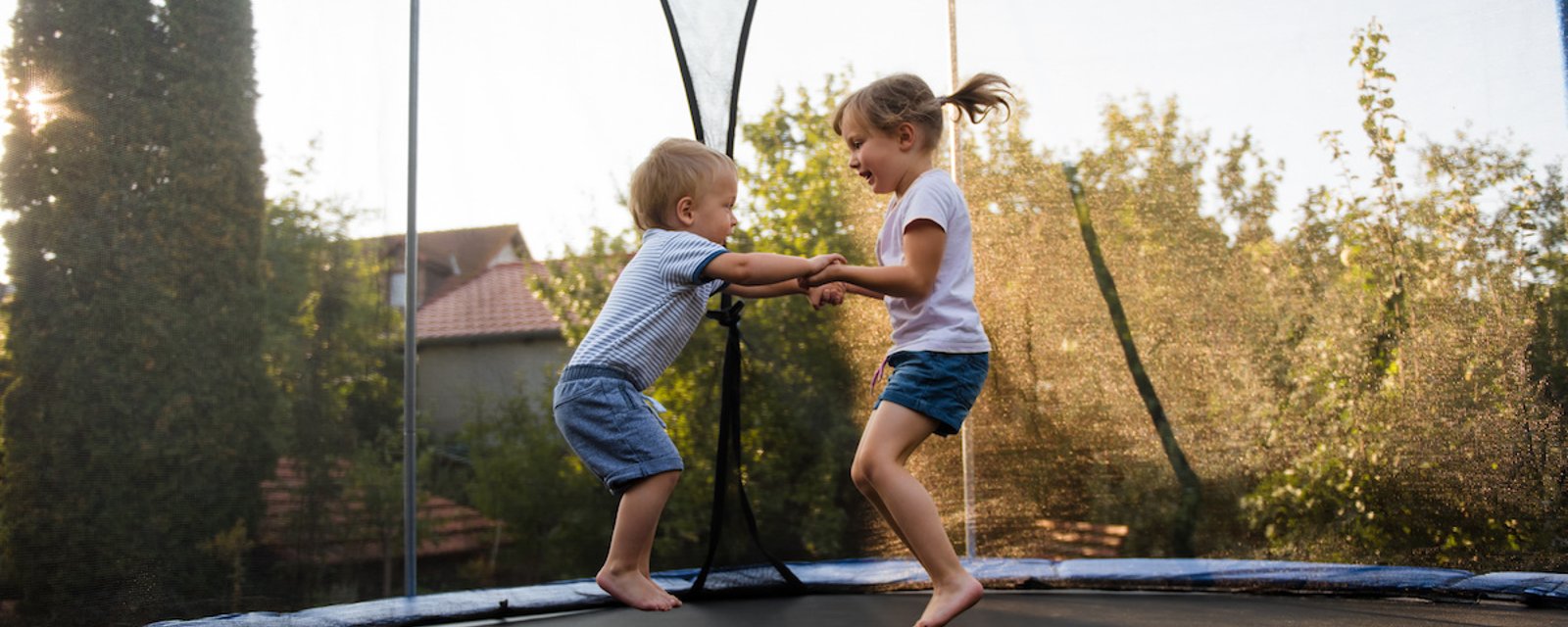 Des médecins sonnent (encore) l’alarme au sujet des trampolines