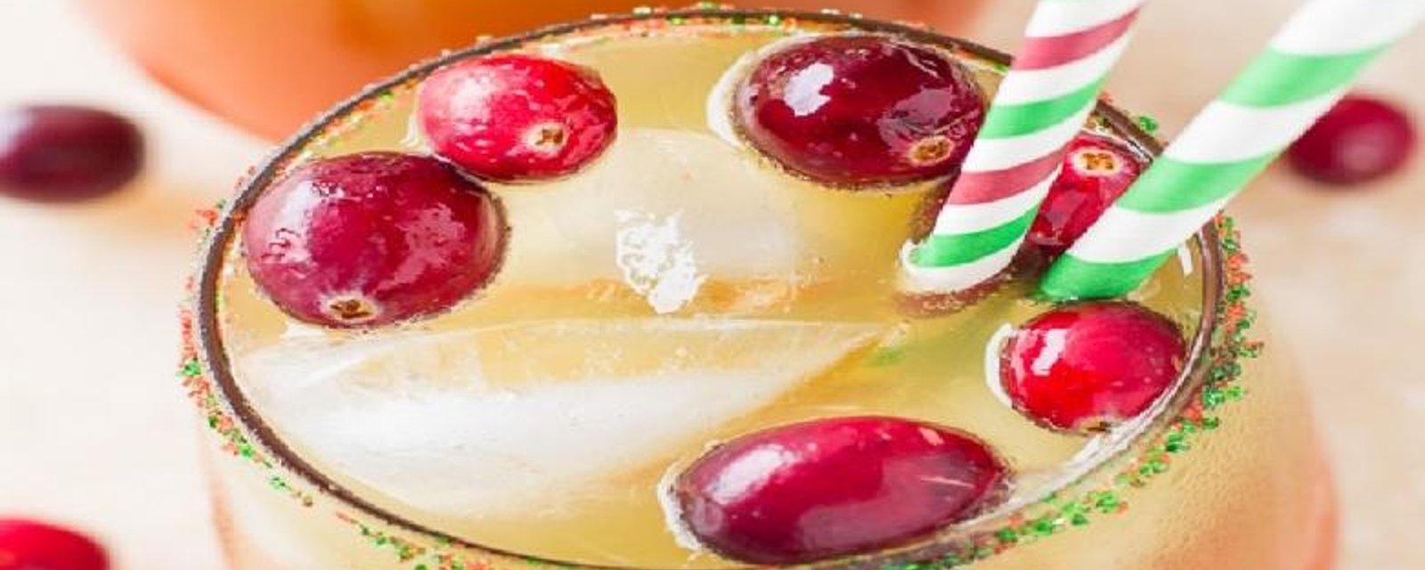 Impossible de faire un party de Noël sans lui: Faites le meilleur punch des Fêtes avec 5 ingrédients seulement !