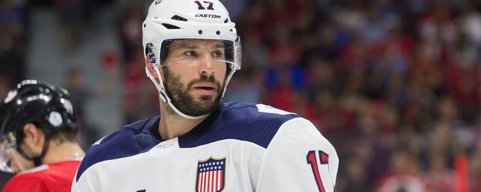 Le karma frappe Ryan Kesler!