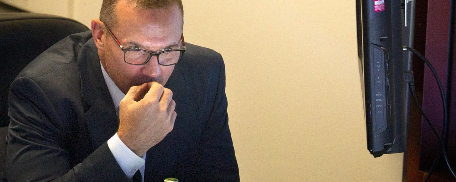 Les hostilités sont lancées envers Yzerman!