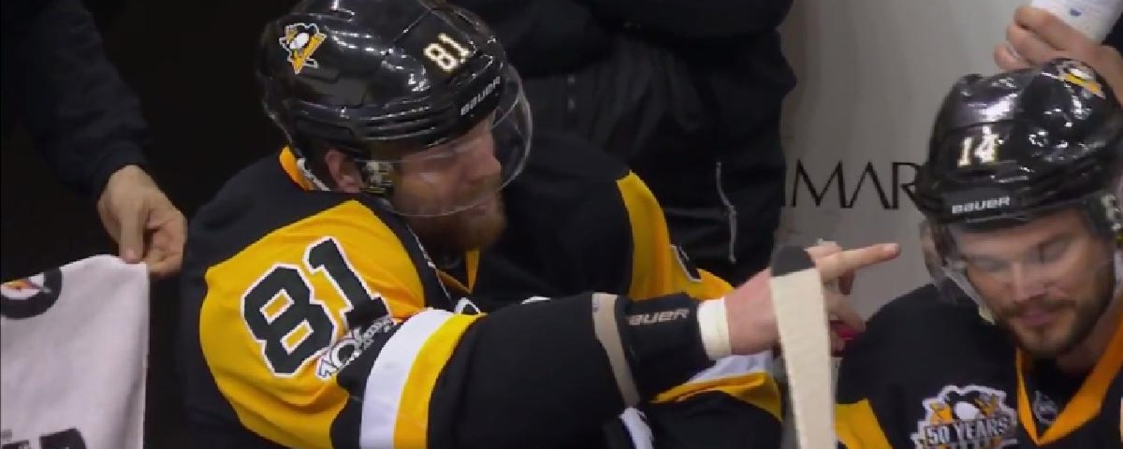 Un conflit entre deux joueurs des Penguins! 
