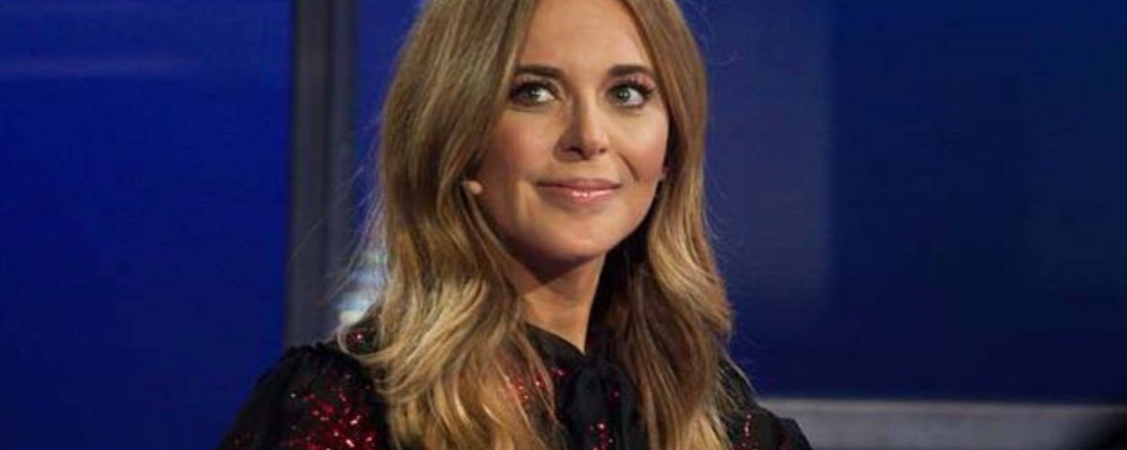 Julie Snyder admet avoir eu une relation intime avec un ancien capitaine du CH!