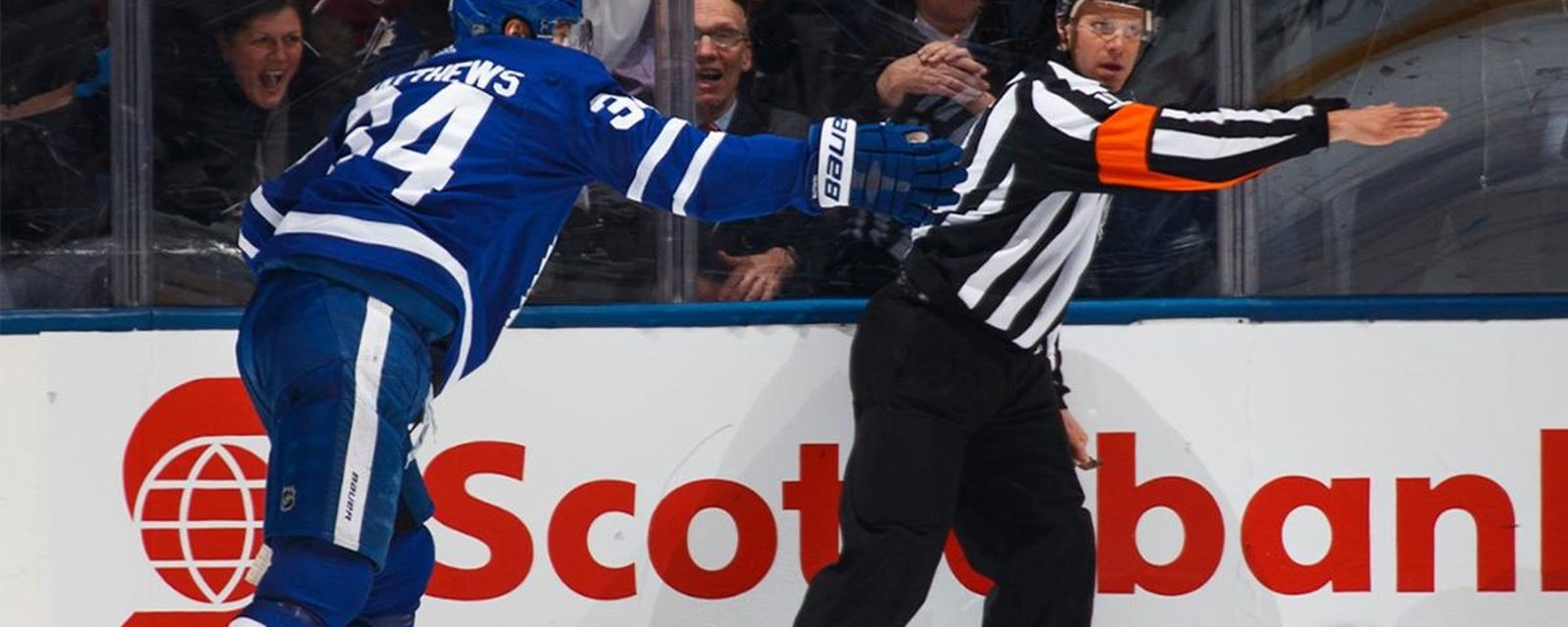 Auston Matthews réalise la célébration de l'année dans la LNH!
