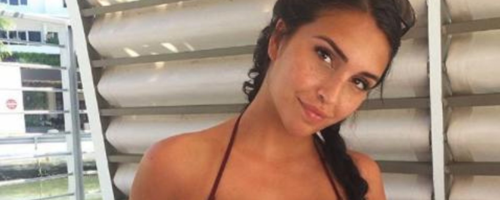 Les photos en maillot de bain de la blonde de Nikita Scherbak enflamment le Web!