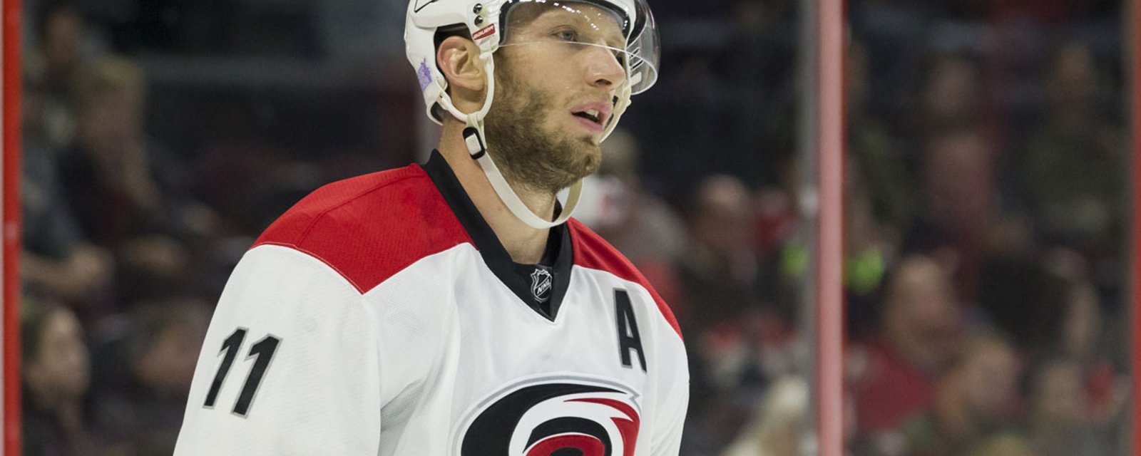 Jordan Staal fait ses premiers commentaires depuis la mort de son bébé