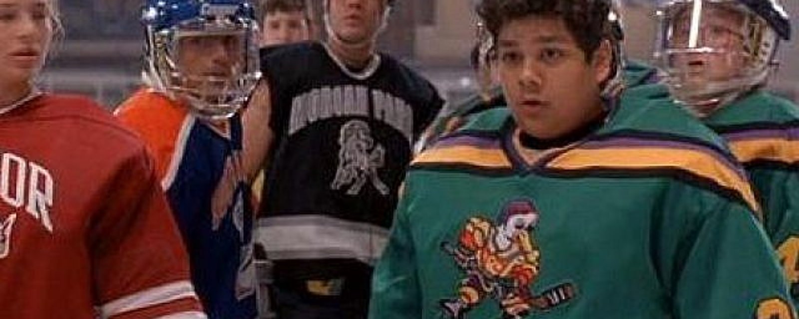 Le gardien des Mighty Ducks arrêté par la police!