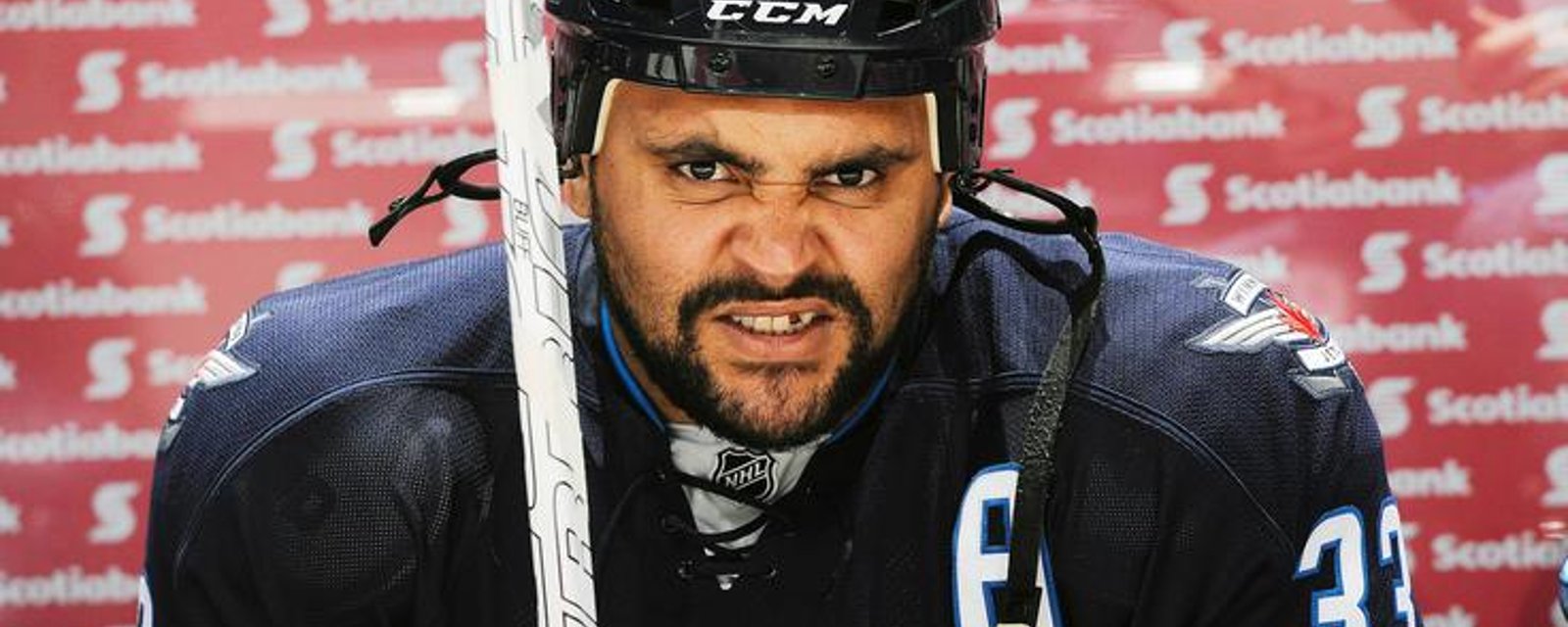 Le Canadien pourrait-il tenter sa chance avec Dustin Byfuglien?