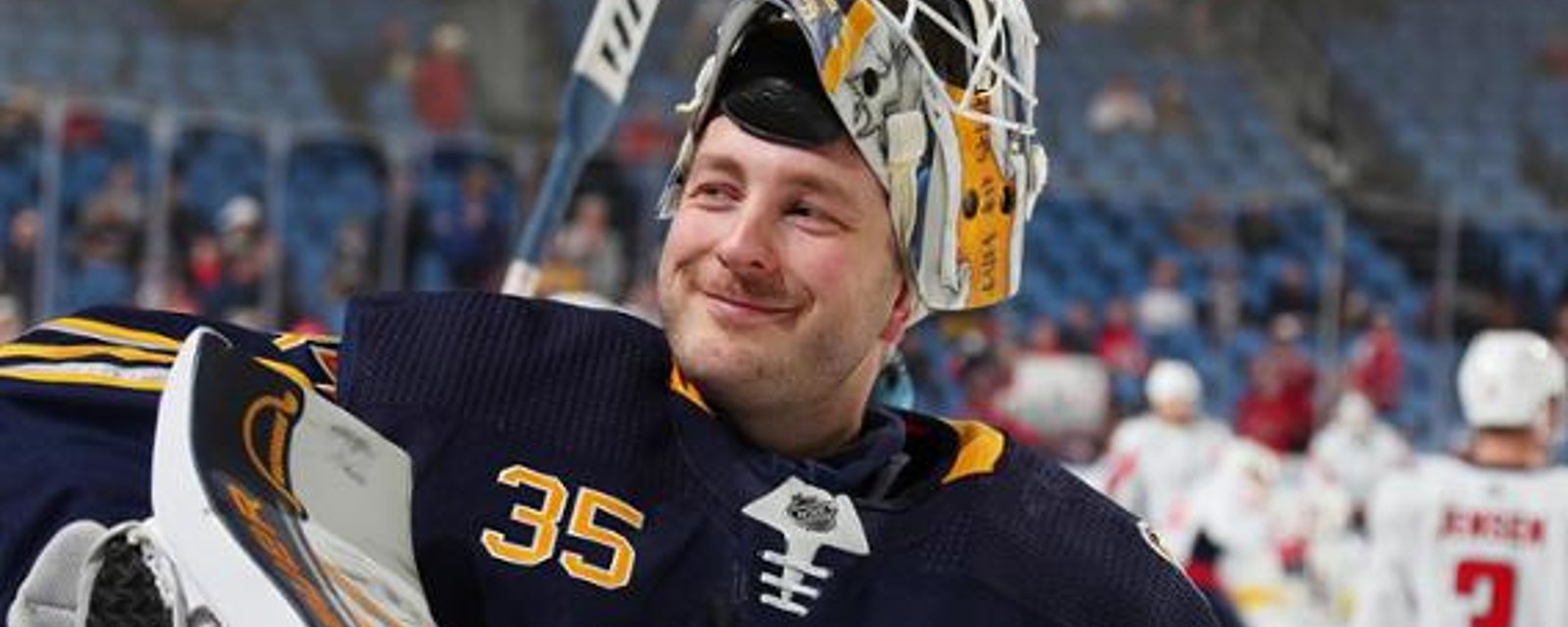 Le gardien Linus Ullmark dévoile son tout nouvel équipement