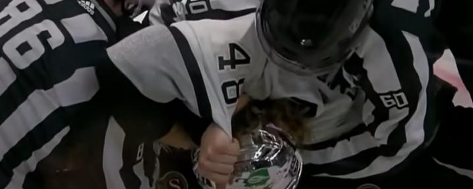 Brendan Lemieux sera rencontré pour la morsure qu'il a infligé à Brady Tkachuk 