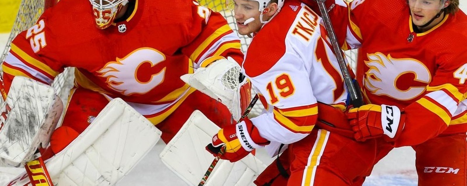 La LNH place les Flames de Calgary en arrêt forcé